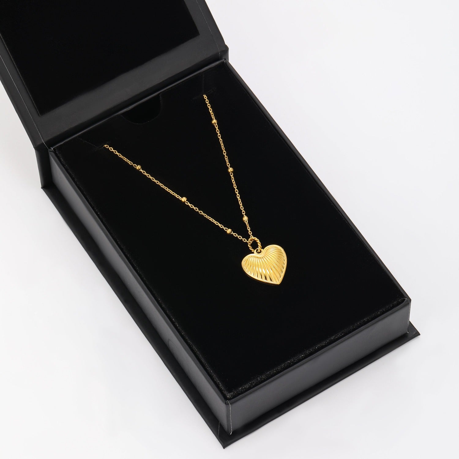Heart Pendant Necklace w/ Satellite Chain