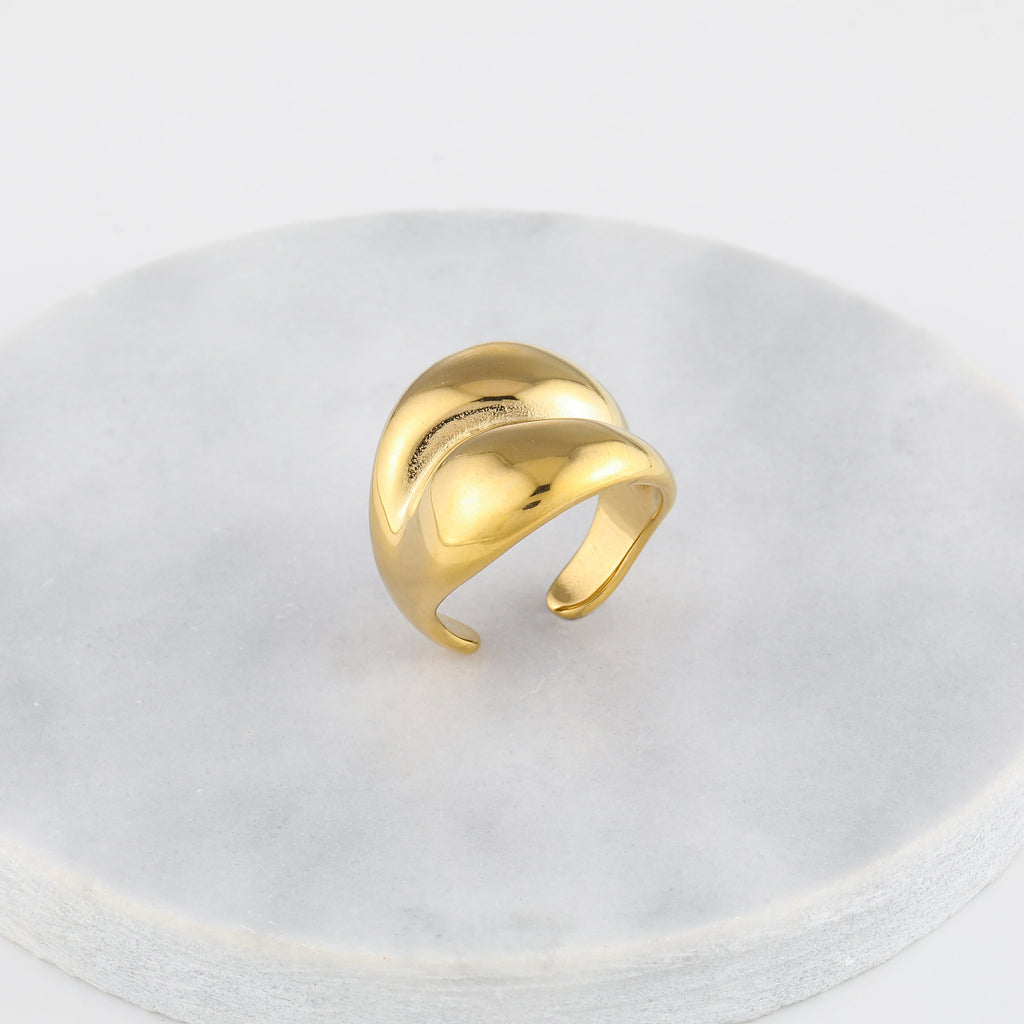 Crossover Dome Ring