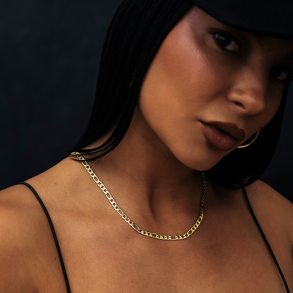 Figaro Link Necklace in Yellow Gold - 4mm