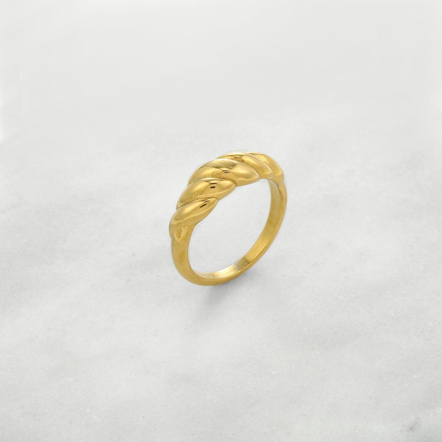 Twisted Ring